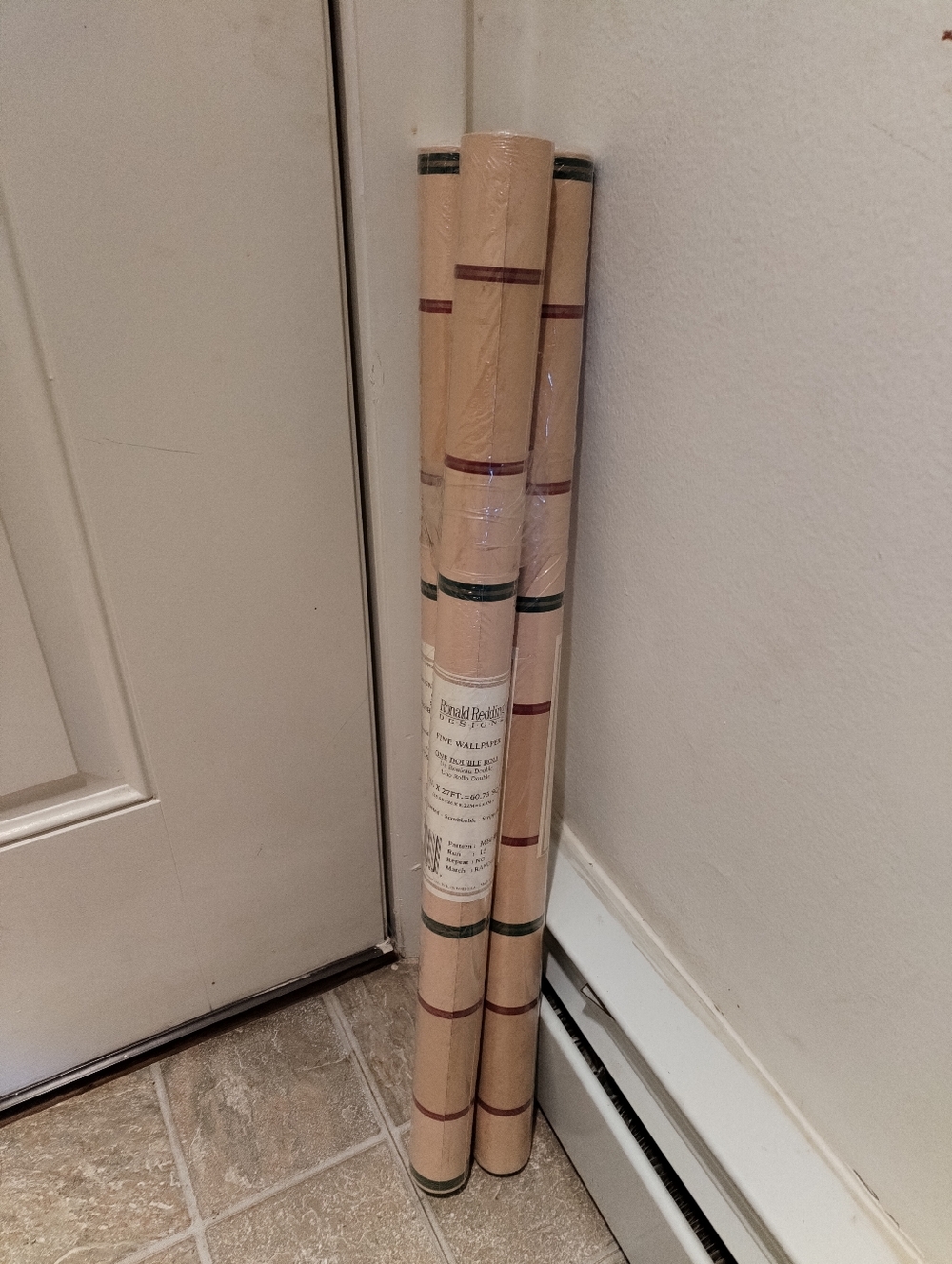 Ronald Redding Designs Wallpaper 60.75 sq.ft Lot of 3